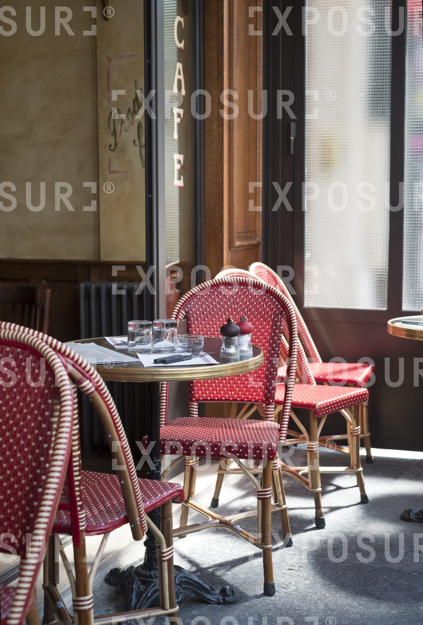 Empty Paris Cafe 02